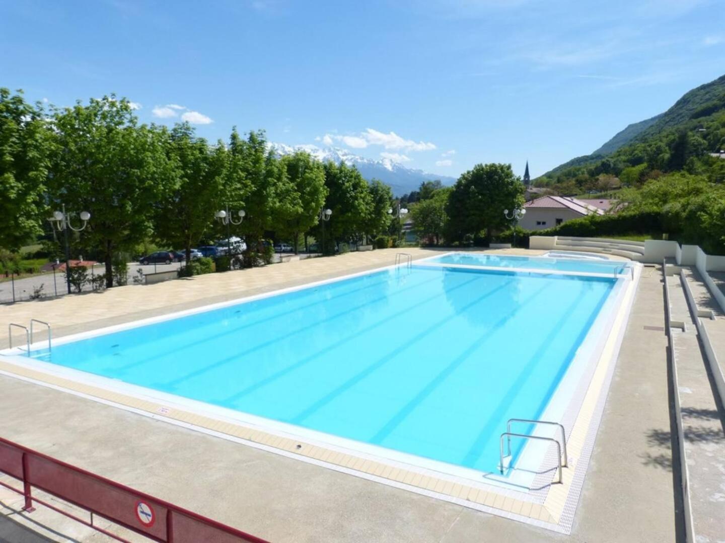 Gite Fabuleux, Jardin, Terrasse, Parking Saint-Vincent-de-Mercuze Exterior foto